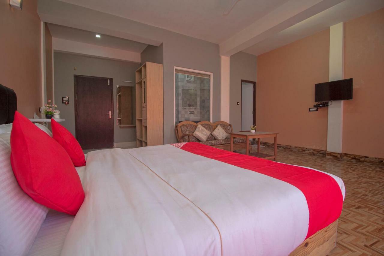 The Pelling Resort Пеллинг Экстерьер фото