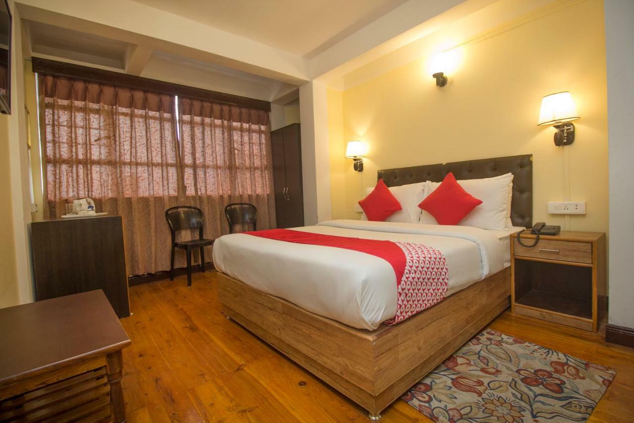 The Pelling Resort Пеллинг Экстерьер фото