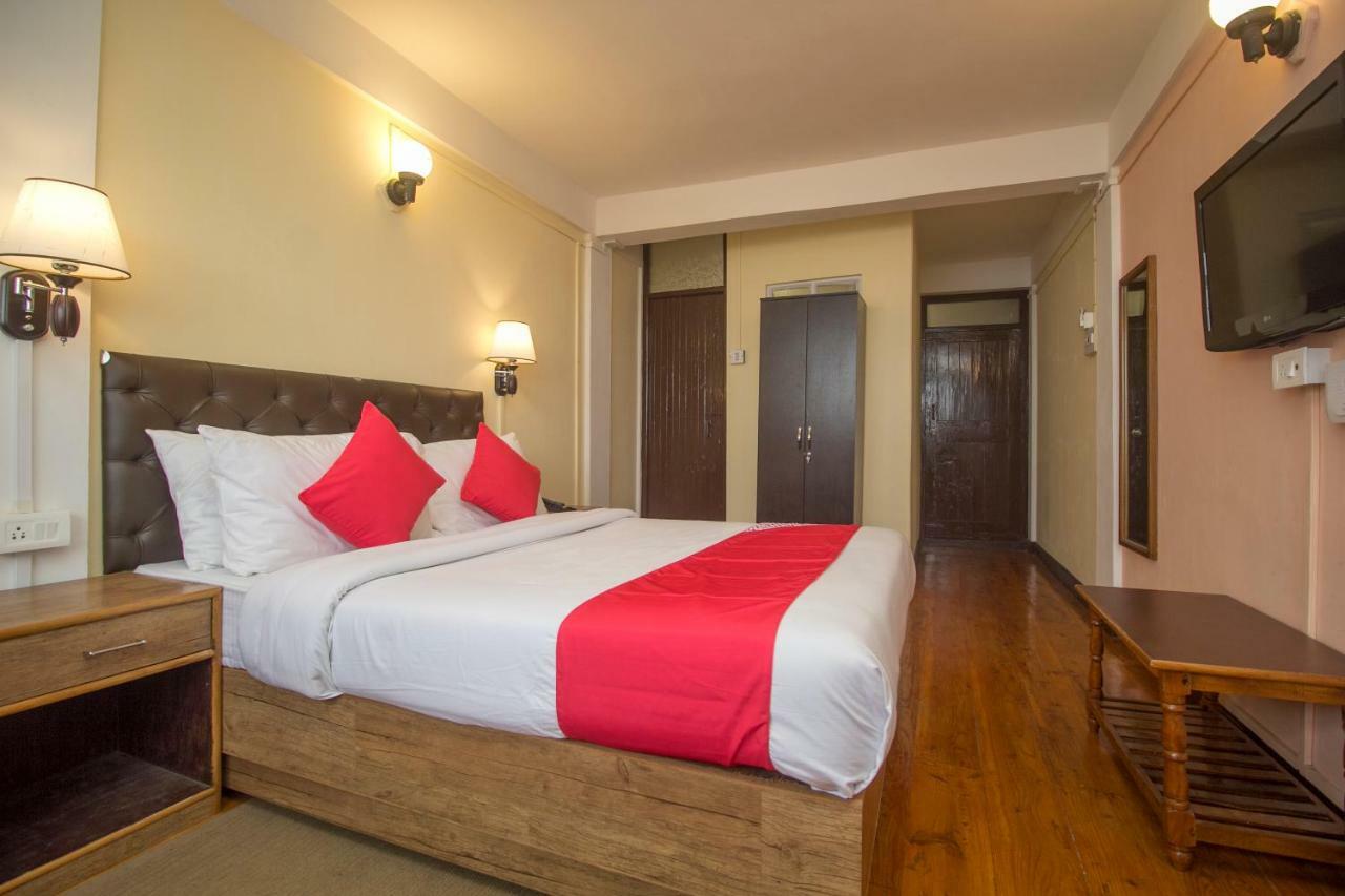 The Pelling Resort Пеллинг Экстерьер фото