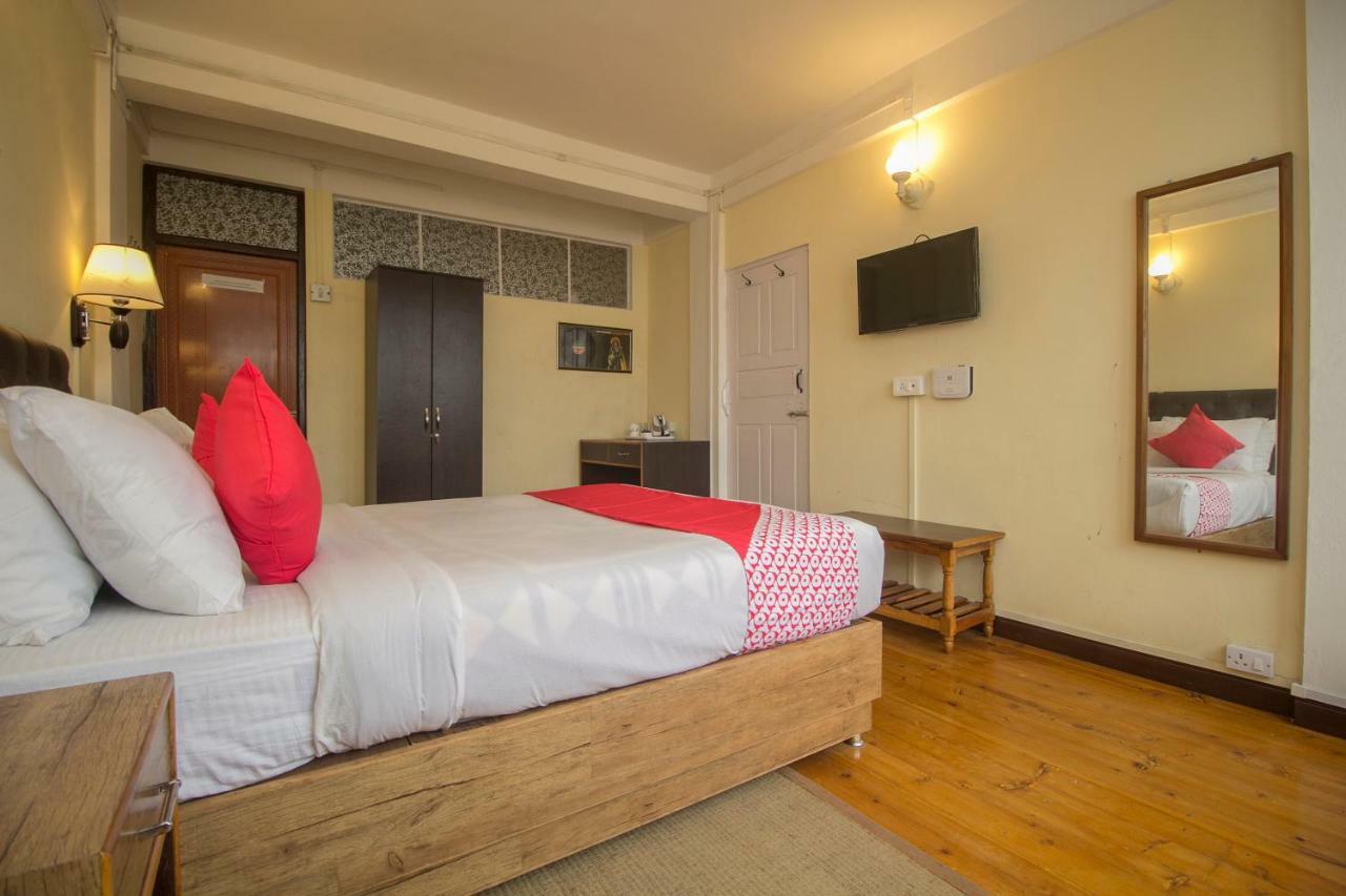 The Pelling Resort Пеллинг Экстерьер фото