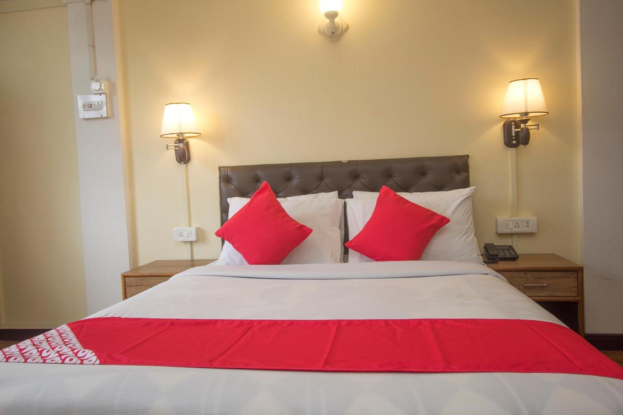 The Pelling Resort Пеллинг Экстерьер фото