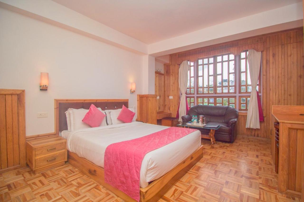 The Pelling Resort Пеллинг Экстерьер фото